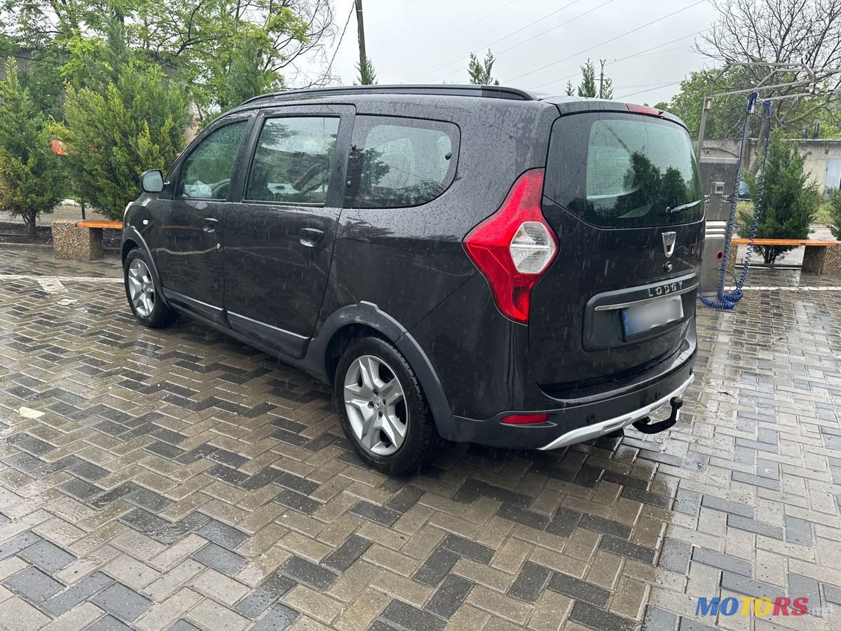 2019' Dacia Lodgy photo #3