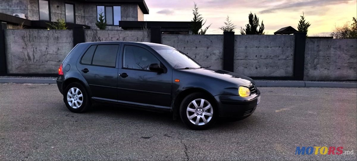 2000' Volkswagen Golf photo #5