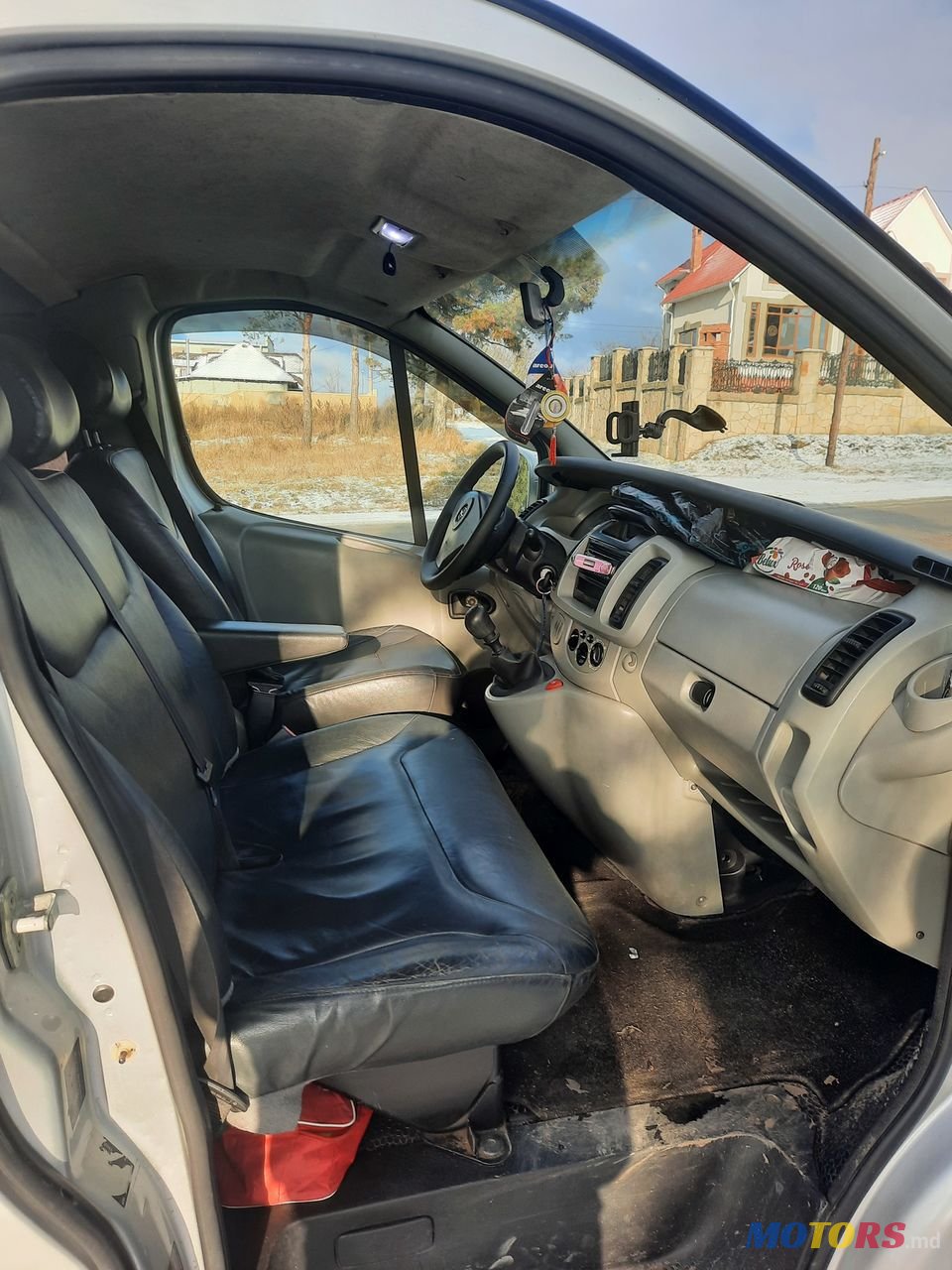 2002' Opel Vivaro photo #2