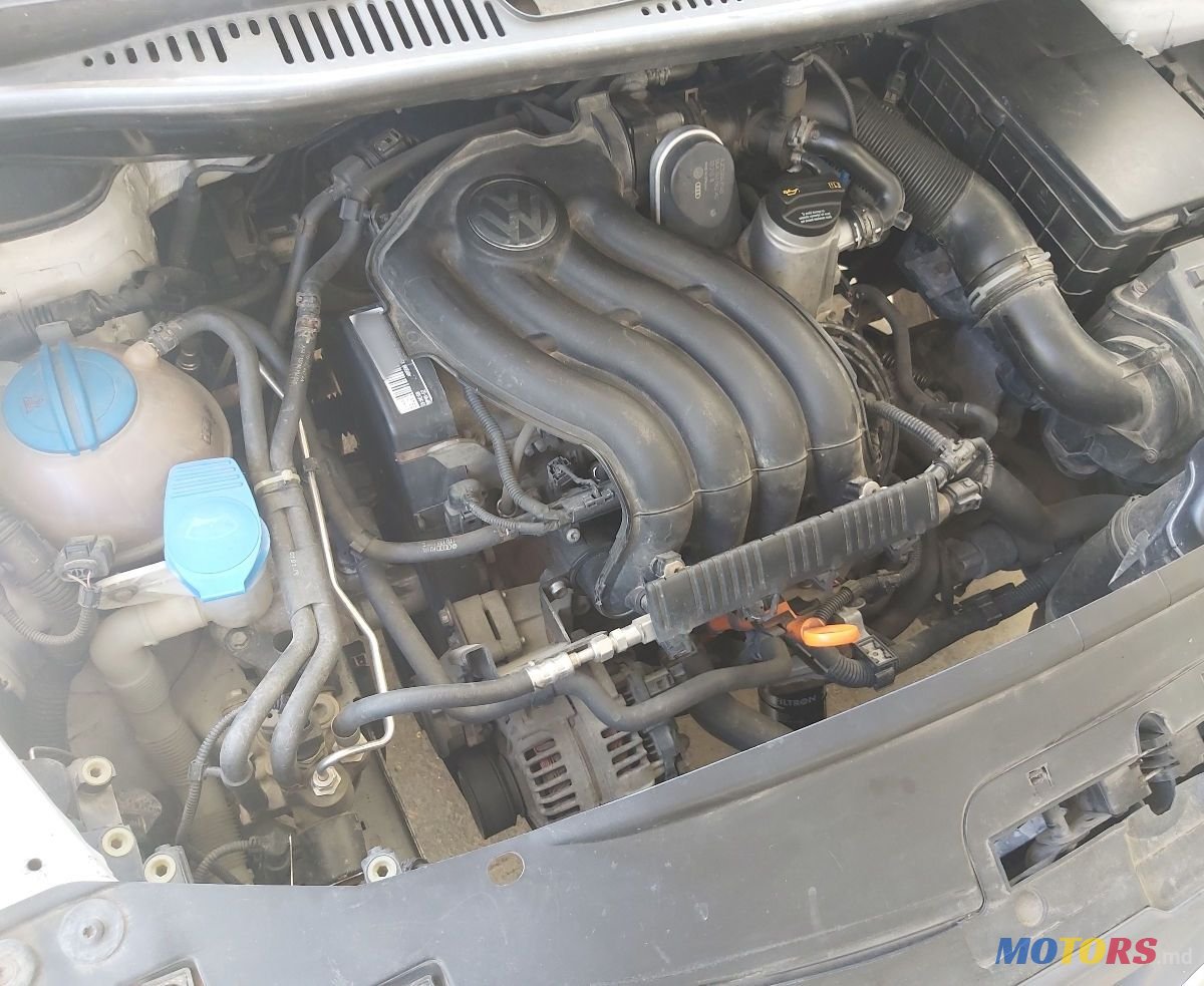 2007' Volkswagen Caddy photo #4