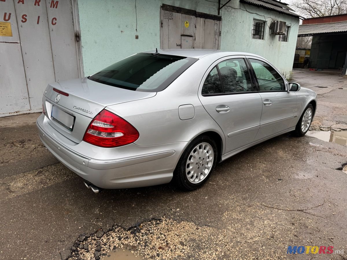 2006' Mercedes-Benz E-Class photo #2