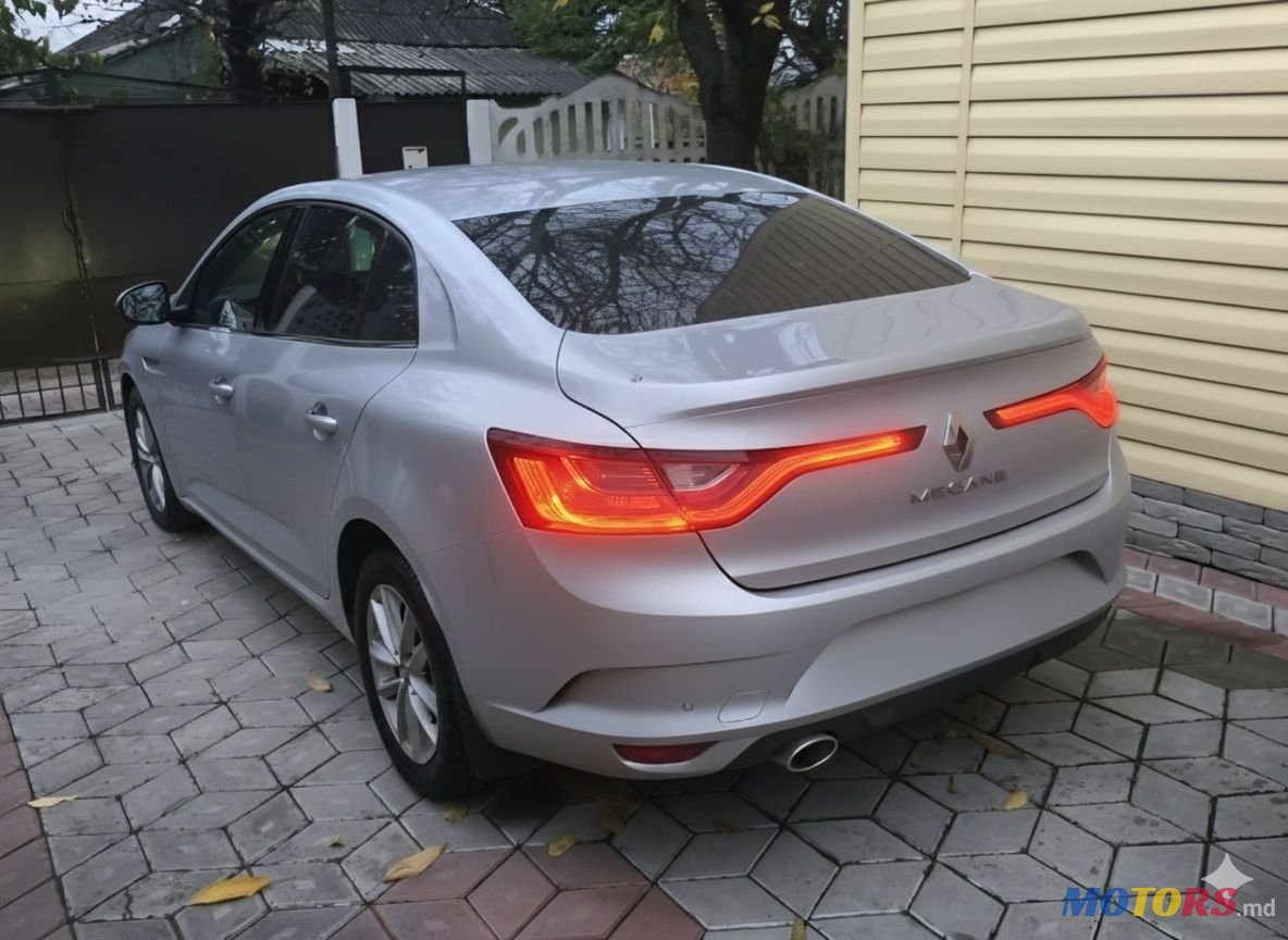 2019' Renault Megane photo #3