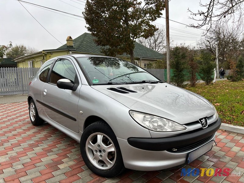 2006' Peugeot 206 photo #2