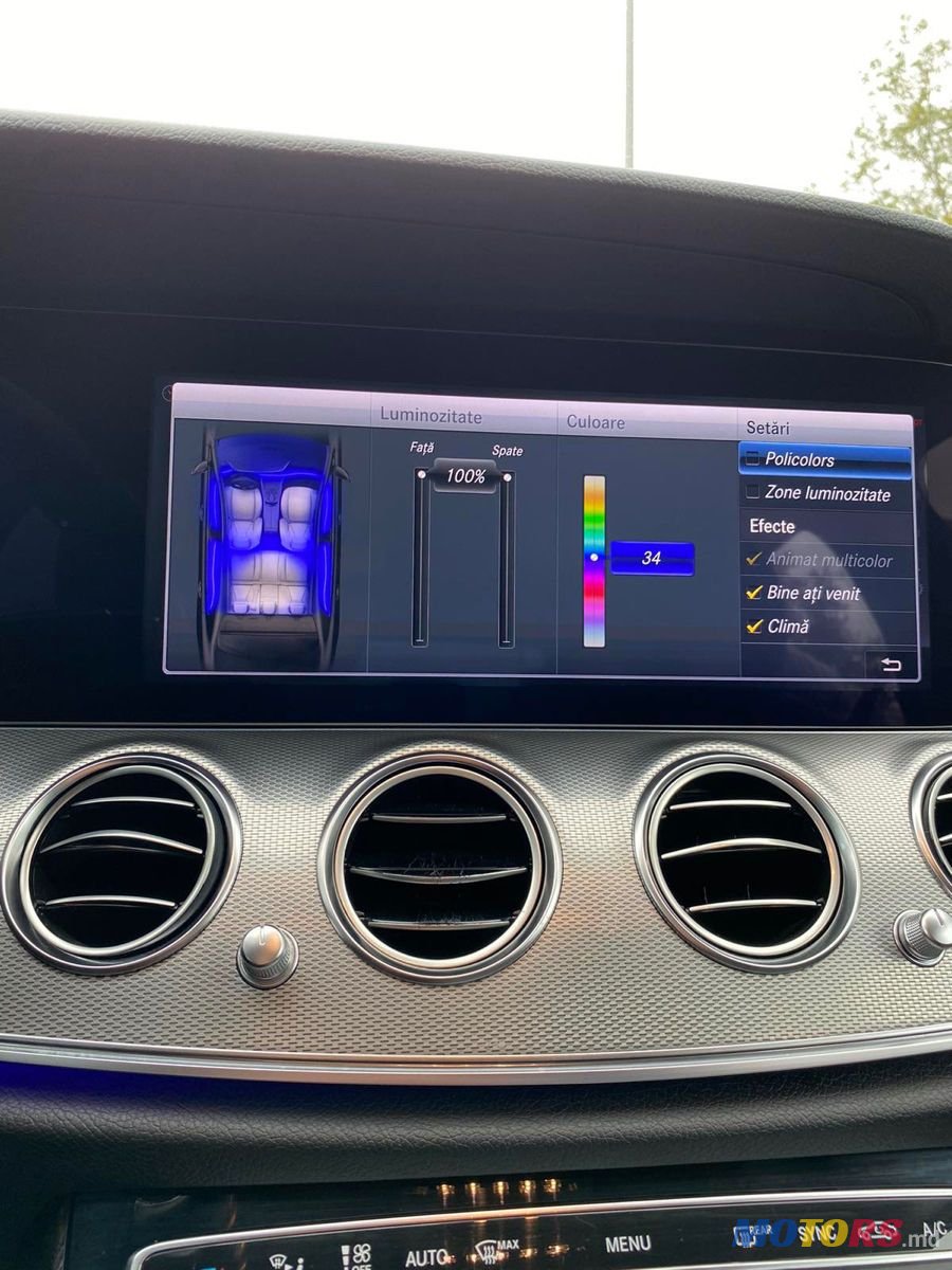 2019' Mercedes-Benz E-Class photo #6