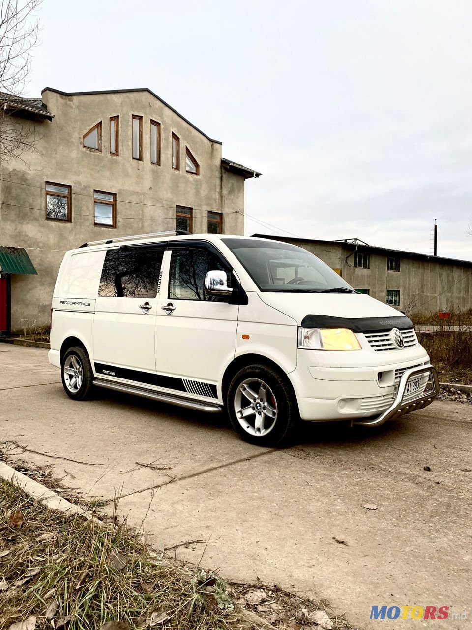 2005' Volkswagen Transporter photo #1