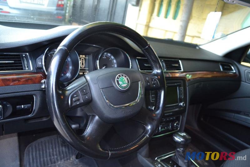 2008' Skoda Superb photo #7