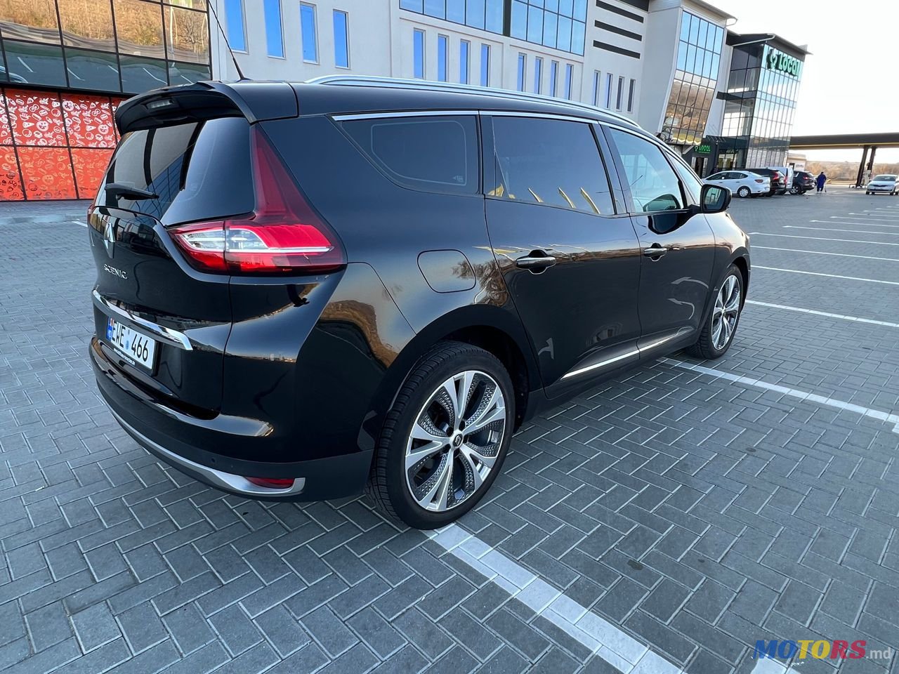 2018' Renault Grand Scenic photo #3