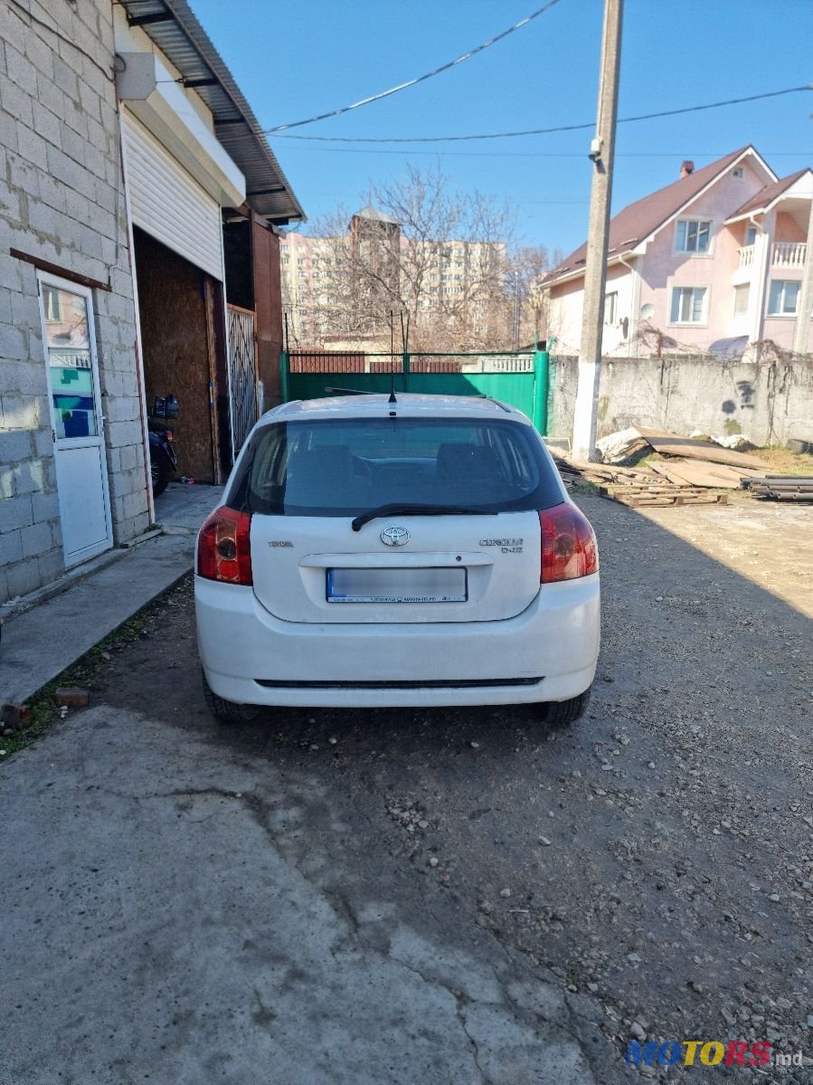 2007' Toyota Corolla photo #1