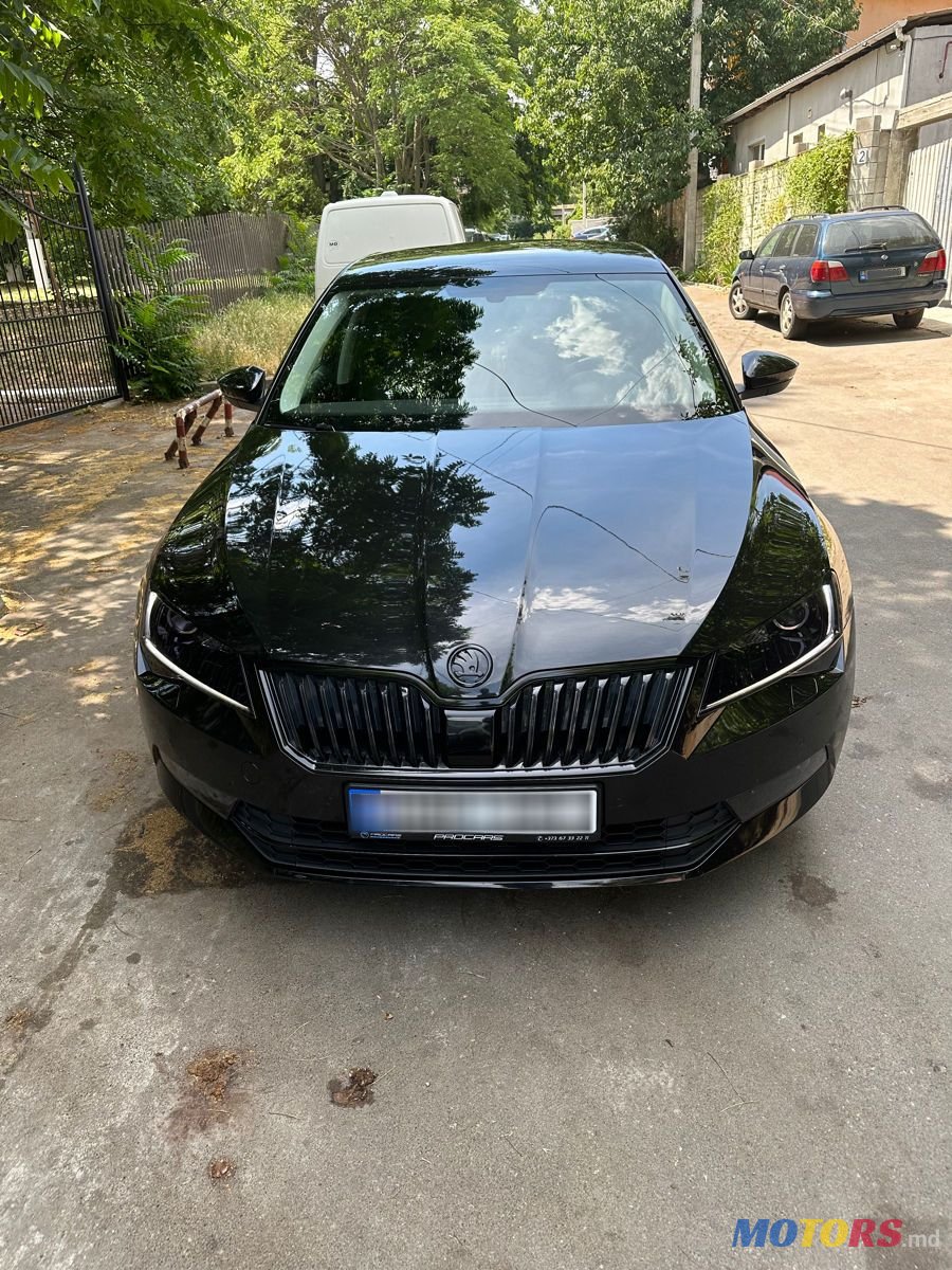2018' Skoda Superb photo #1