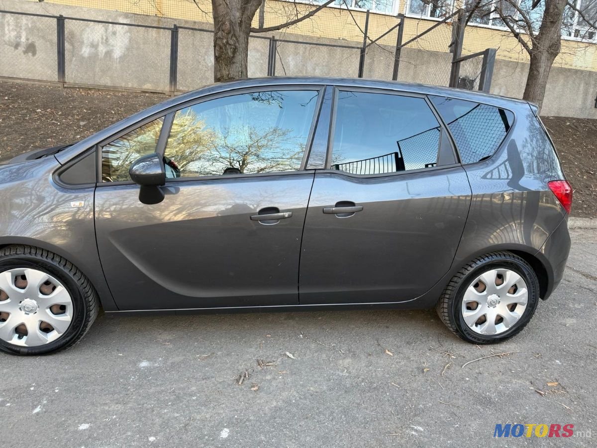 2010' Opel Meriva photo #6
