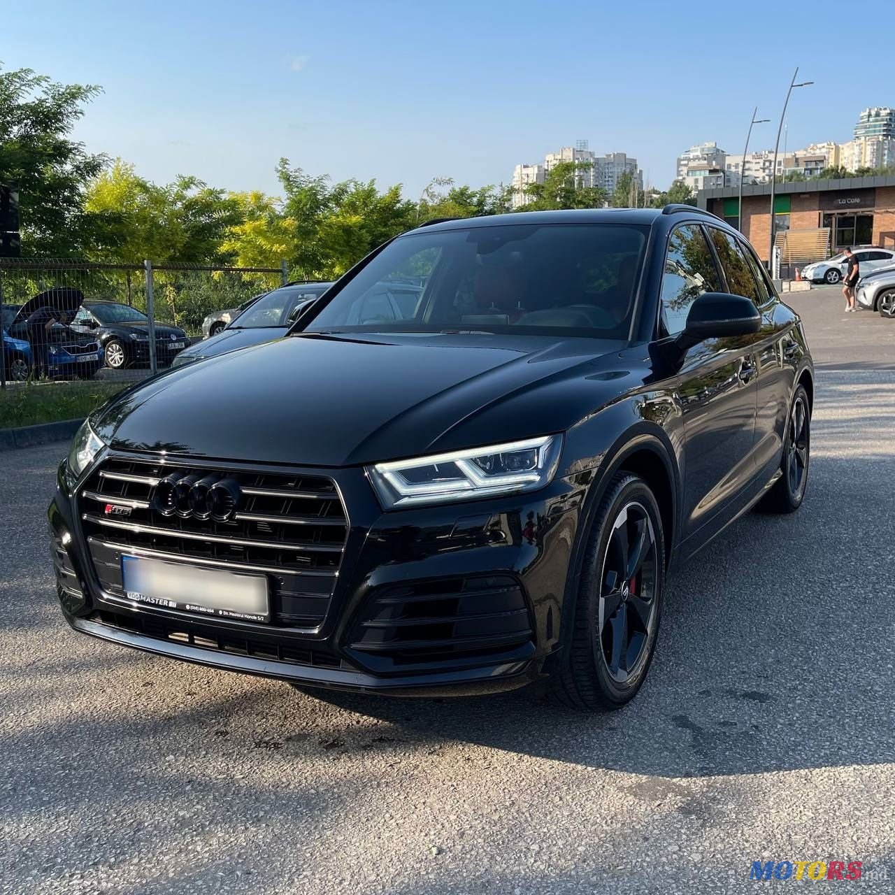 2019' Audi SQ5 photo #1