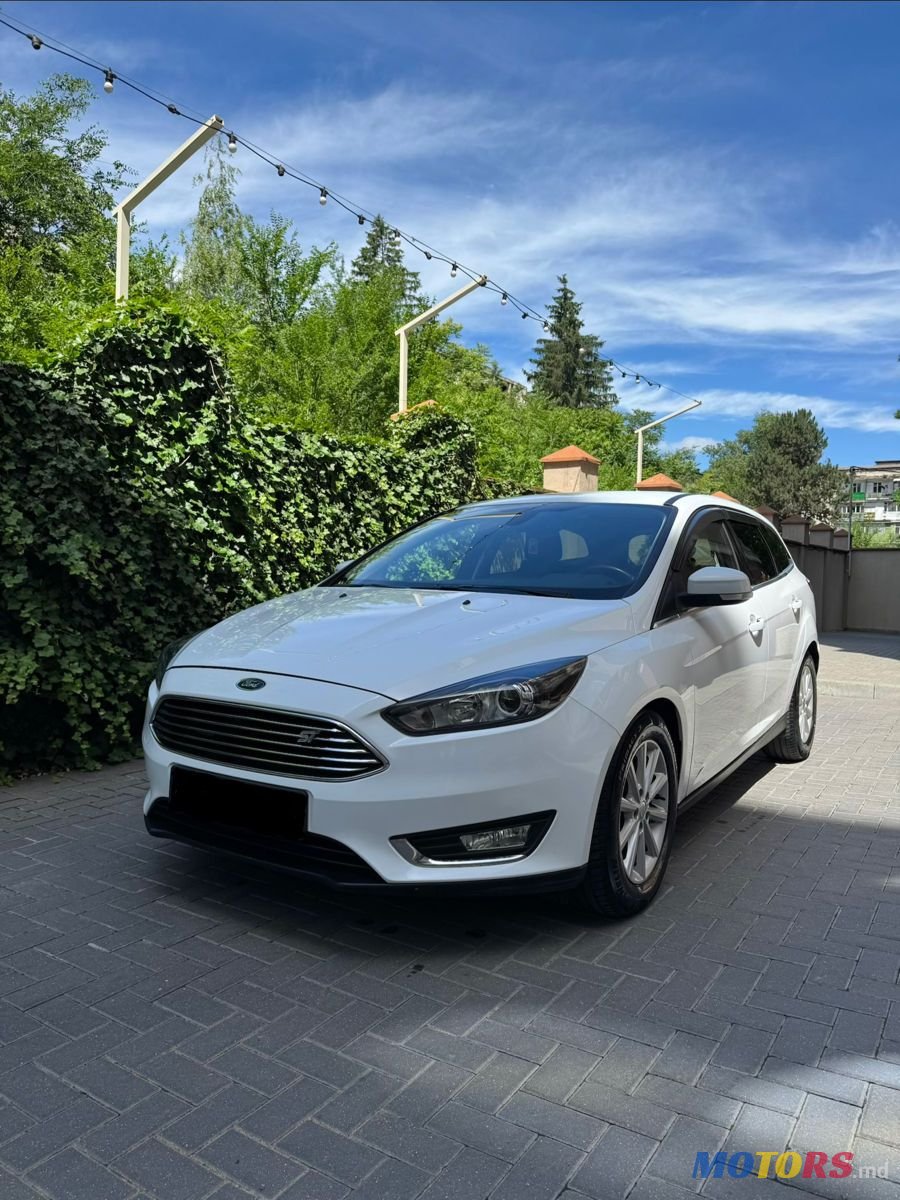 2016' Ford Focus photo #1