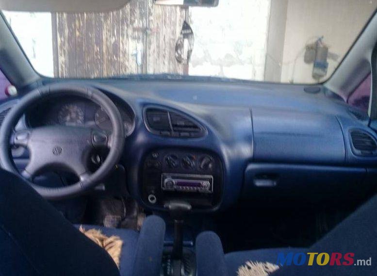 2000' Volkswagen Sharan photo #4