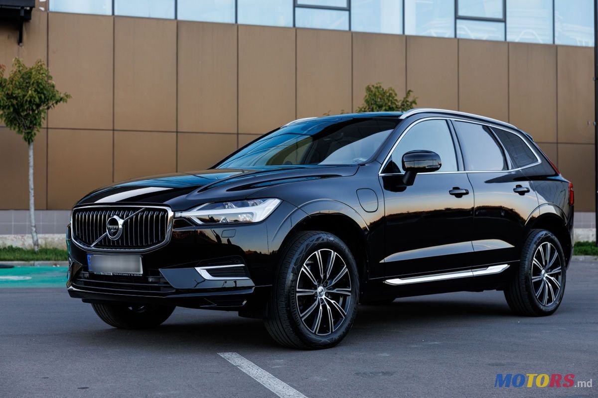2020' Volvo XC60 photo #3