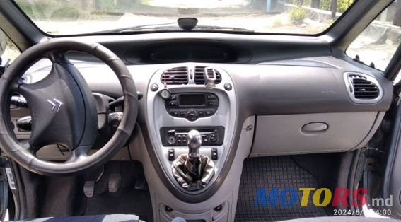 2005' Citroen Xsara Picasso photo #6