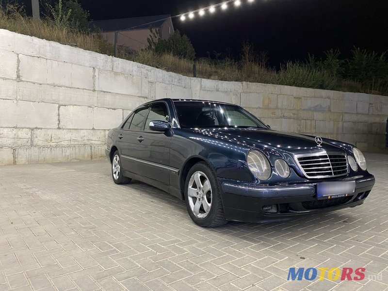 2001' Mercedes-Benz E Класс photo #2