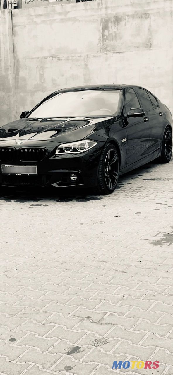 2014' BMW 5 Series photo #1