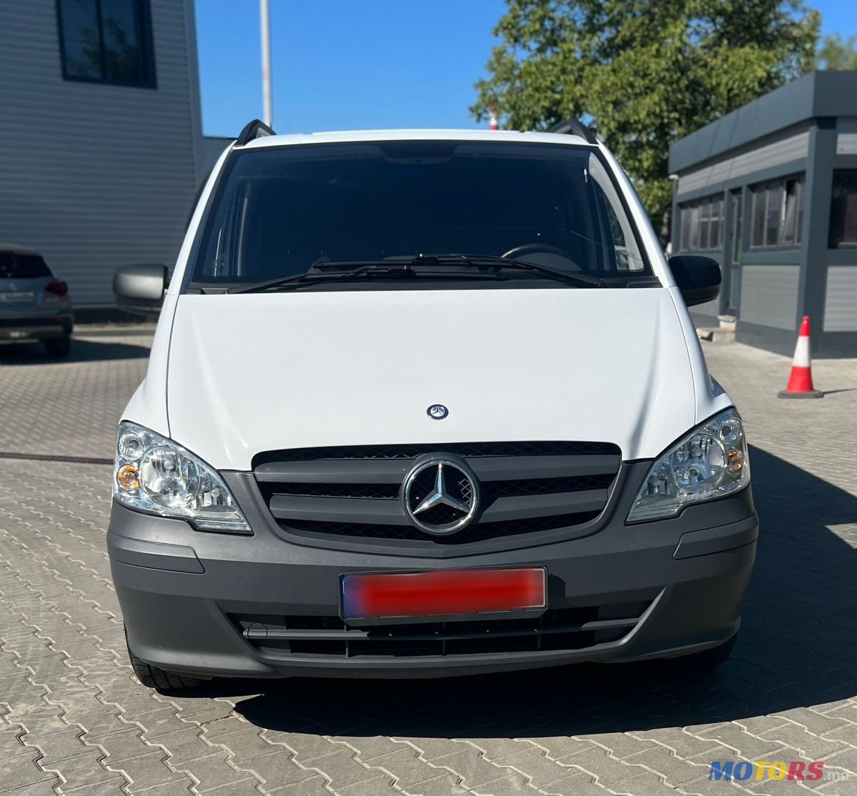 2014' Mercedes-Benz Vito photo #5