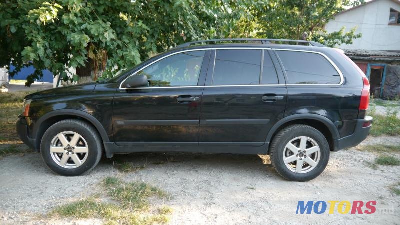 2004' Volvo XC90 photo #2