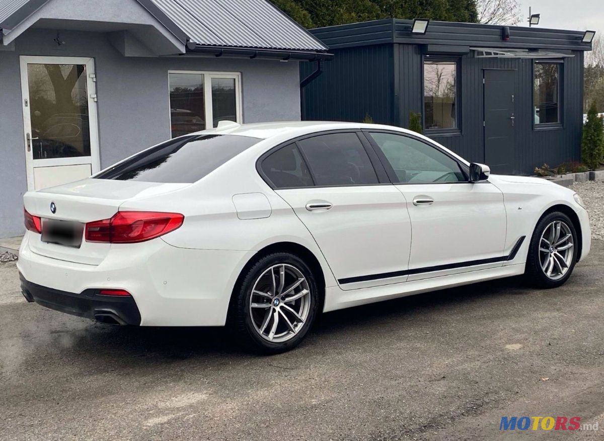 2017' BMW 5 Series photo #3