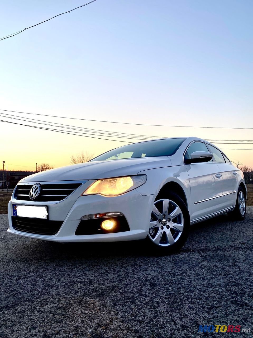 2013' Volkswagen Passat photo #3