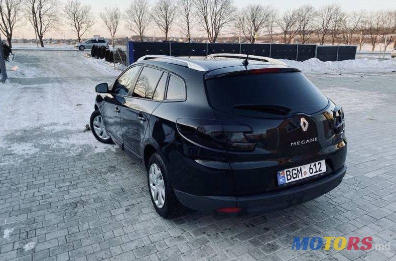 2015' Renault Megane photo #1