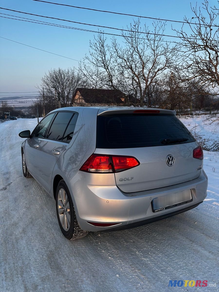 2014' Volkswagen Golf photo #4