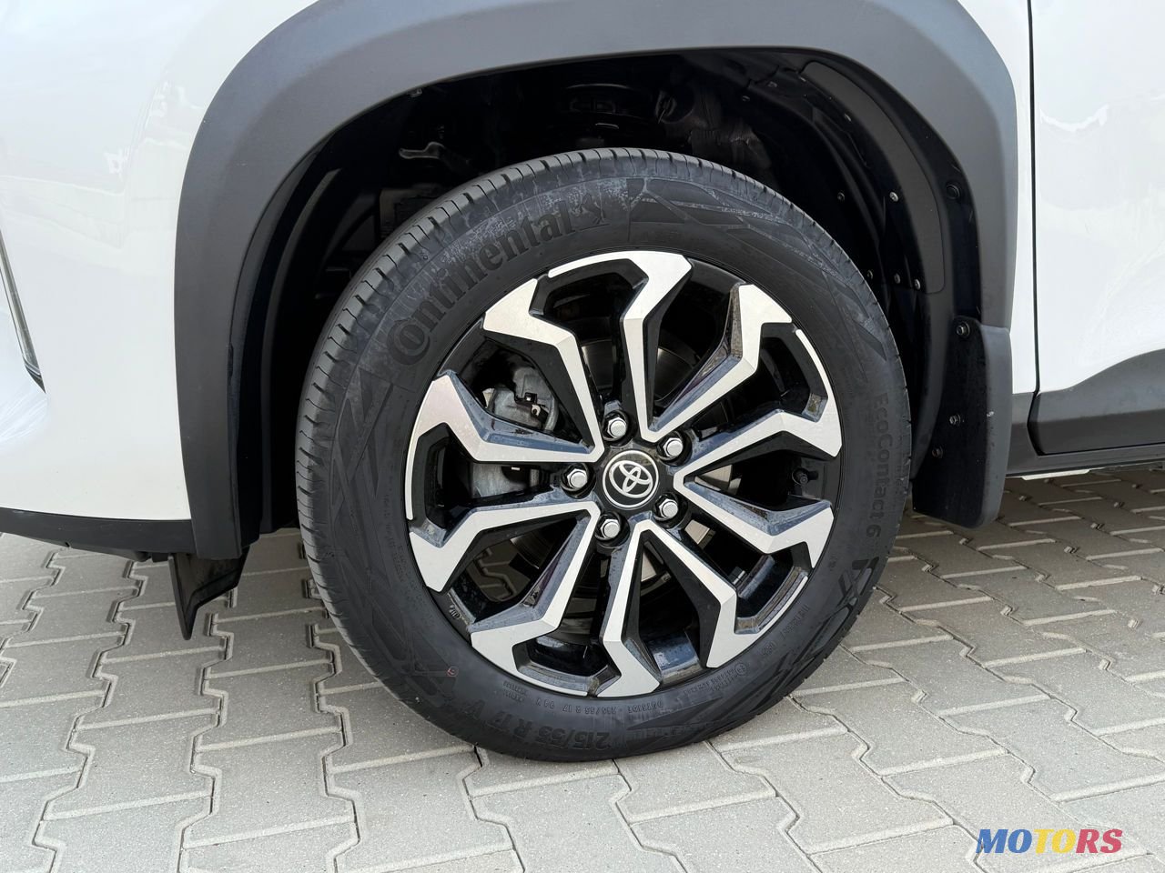 2022' Toyota Yaris Cross photo #5