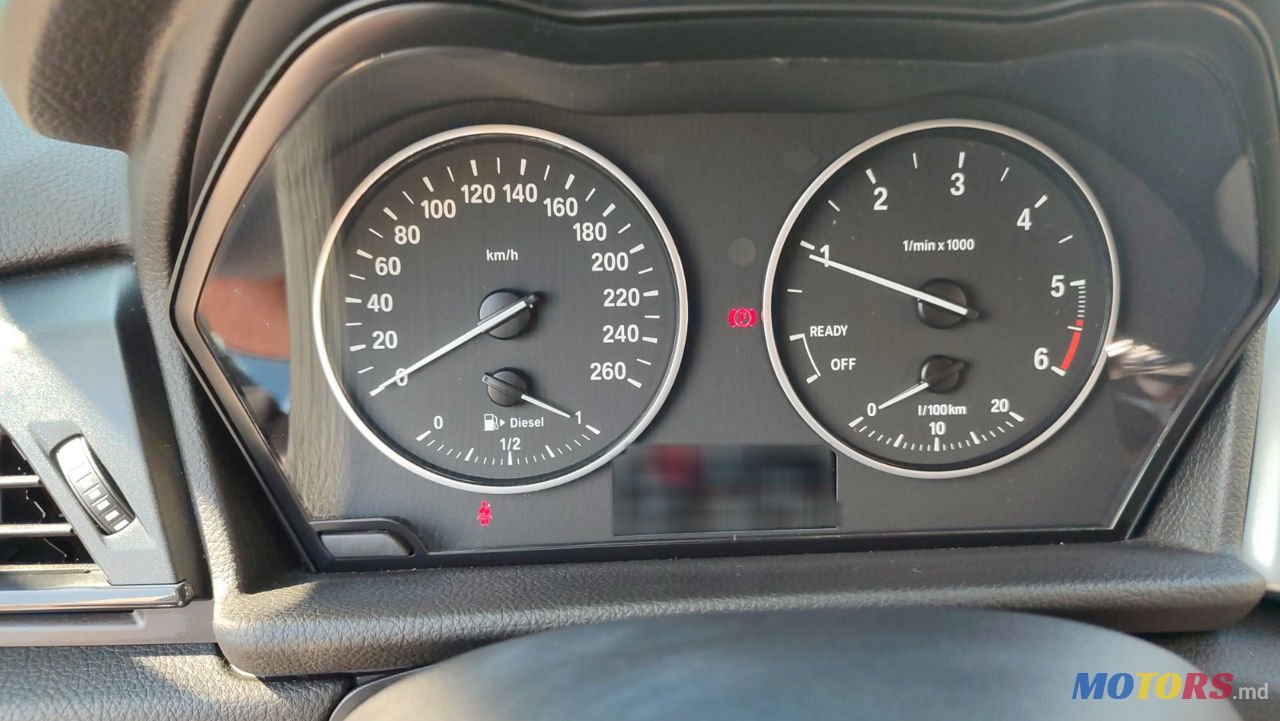 2018' BMW 216D photo #4