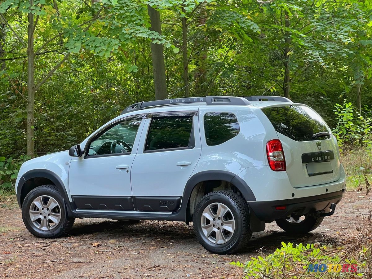 2016' Dacia Duster photo #3