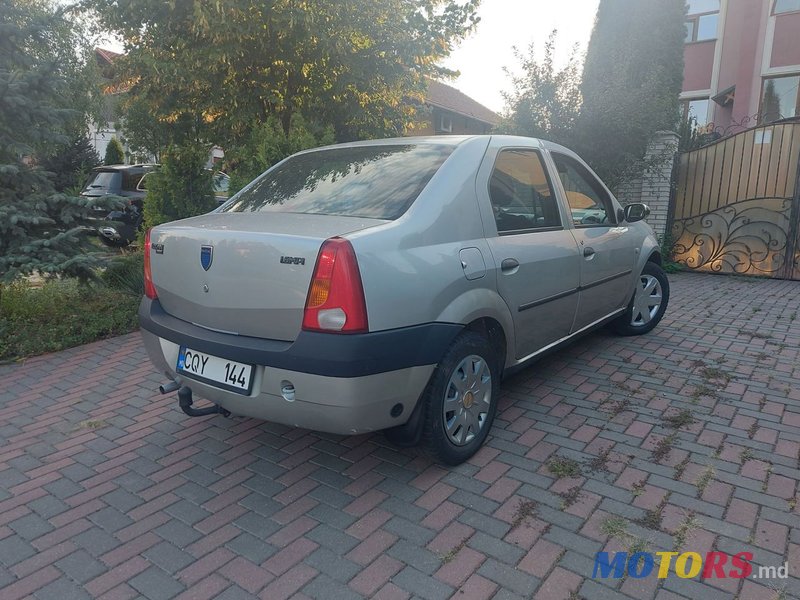 2007' Dacia Logan photo #3