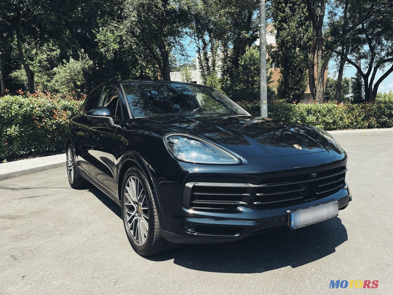 2018' Porsche Cayenne photo #1