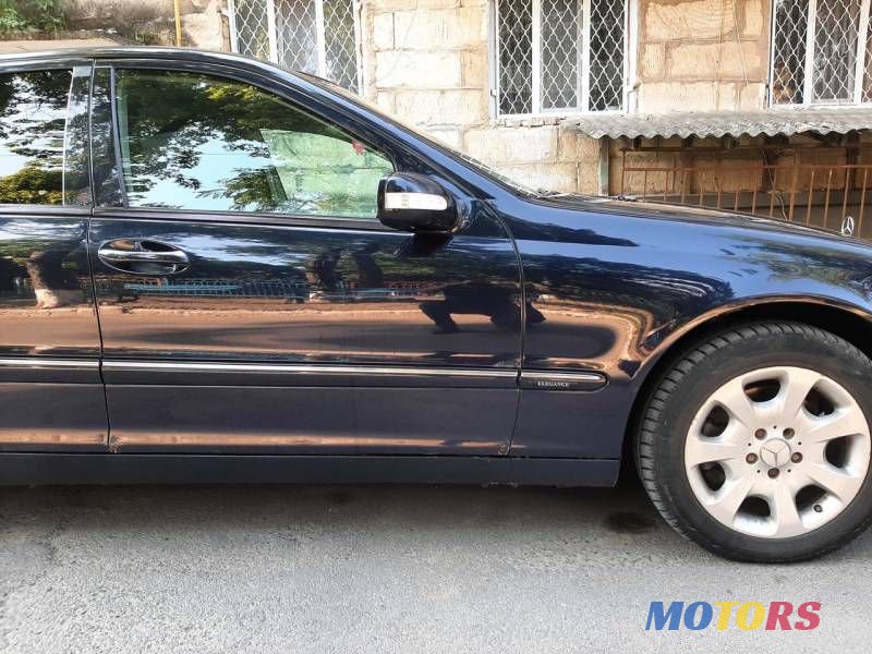 2004' Mercedes-Benz C photo #6