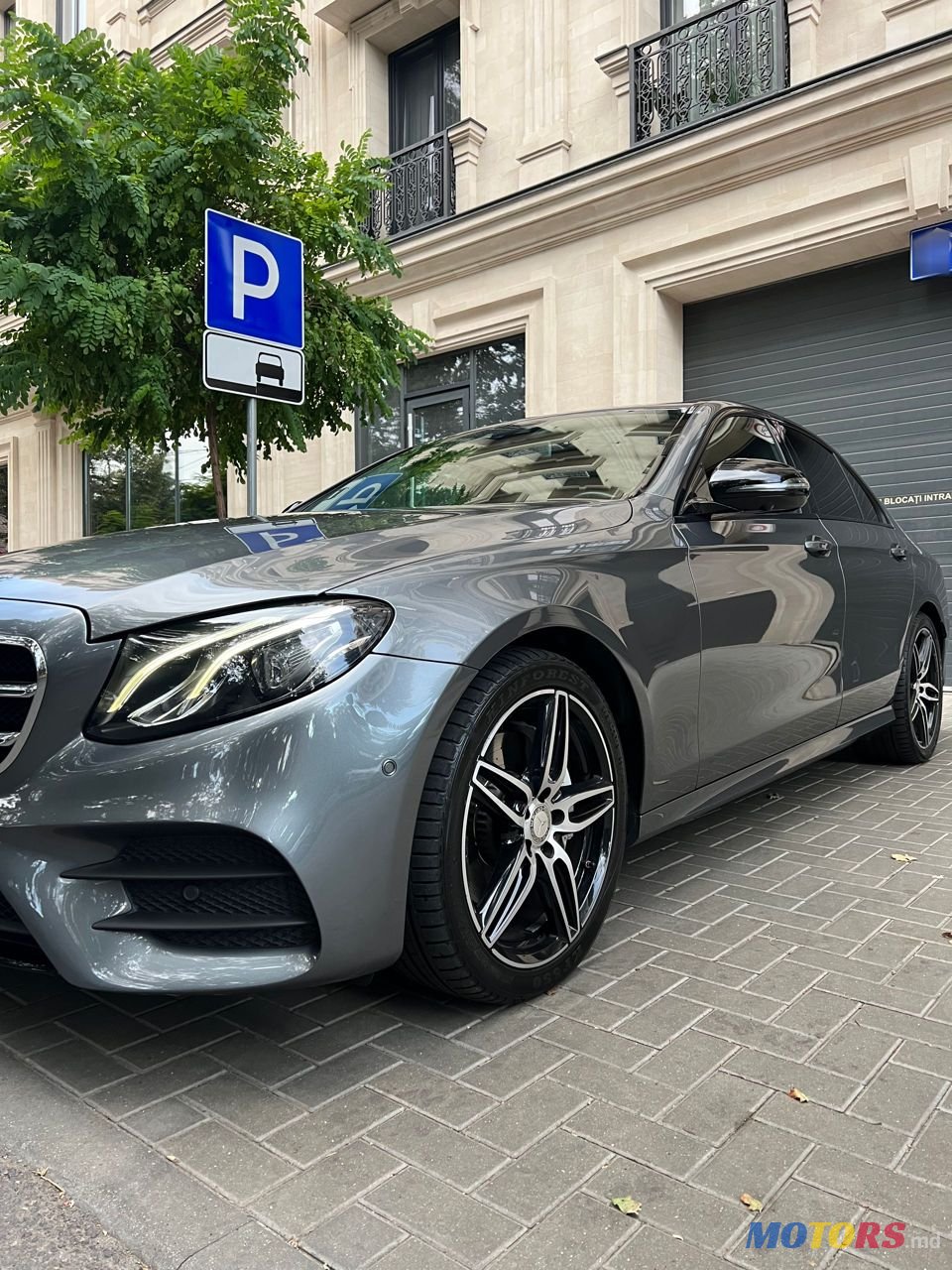 2017' Mercedes-Benz E Класс photo #2