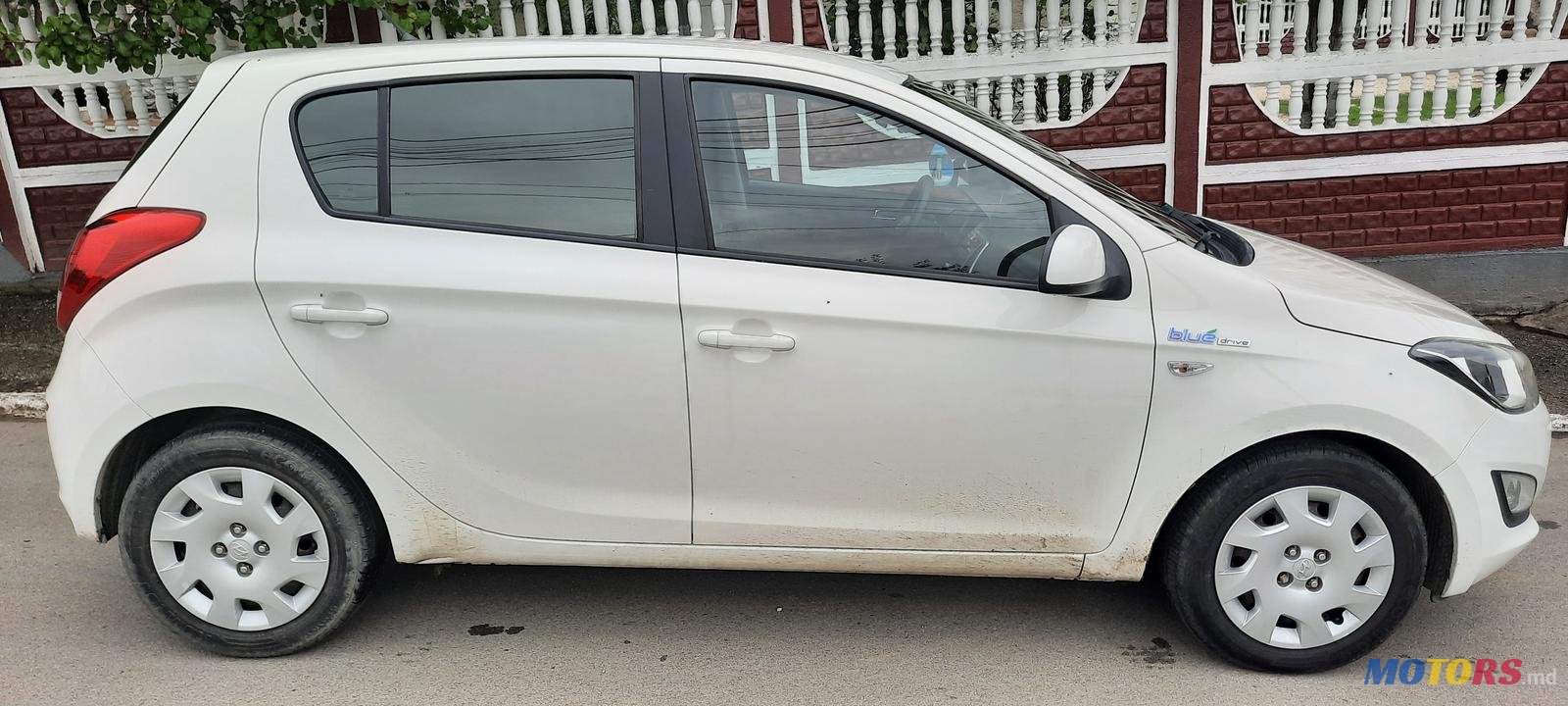 2013' Hyundai i20 Drive Eco photo #5