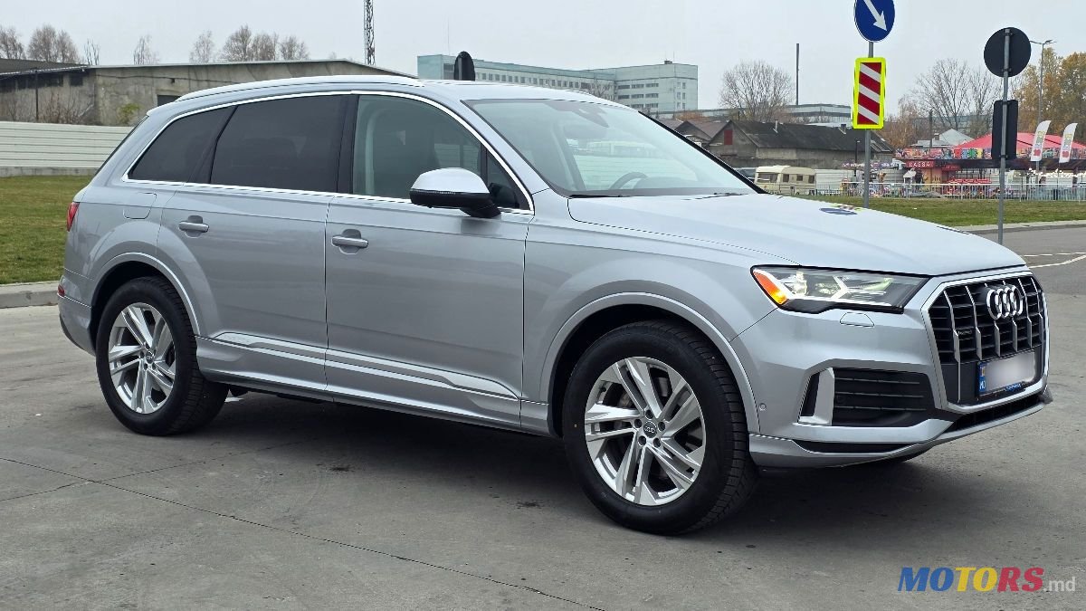 2021' Audi Q7 photo #3
