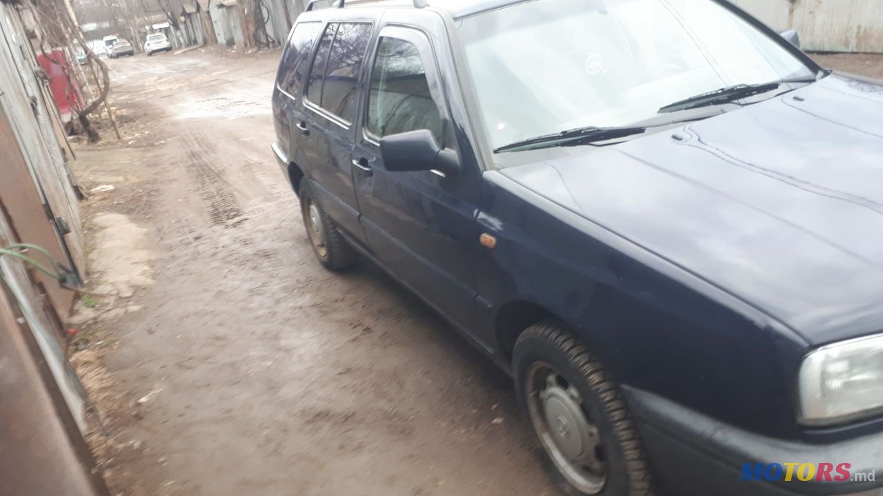 1998' Volkswagen Golf photo #4