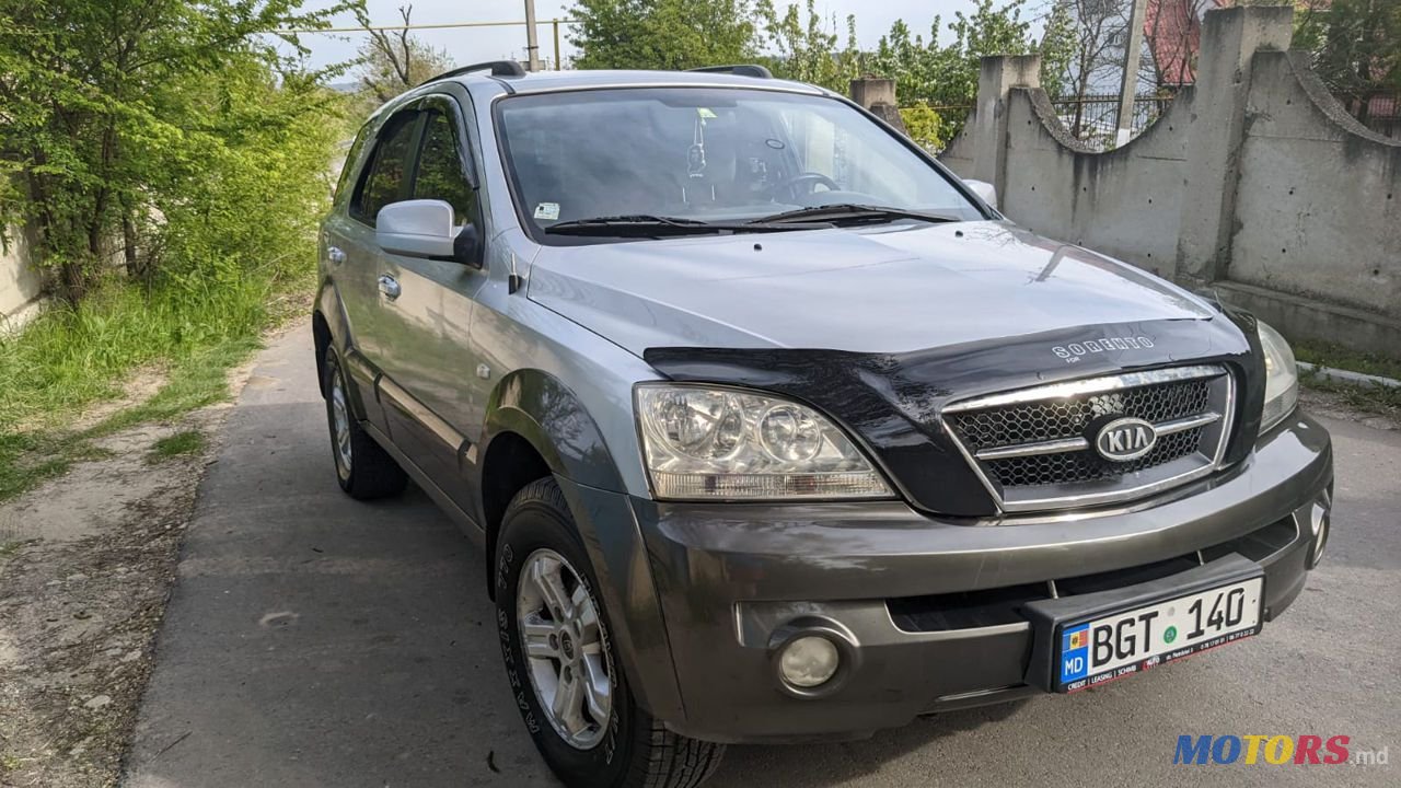 2004' Kia Sorento photo #2