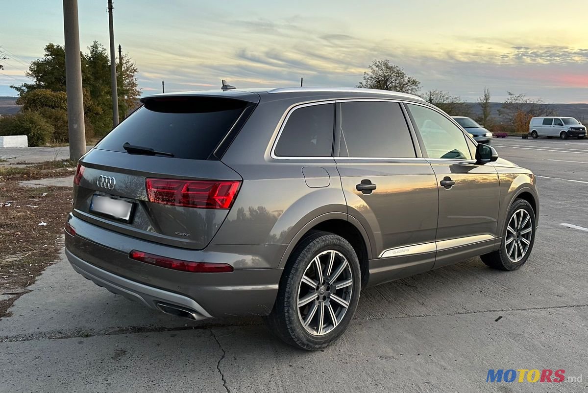 2018' Audi Q7 photo #3