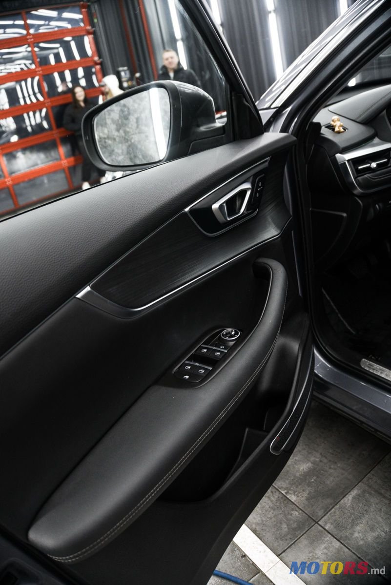 2022' Chery Tiggo 7 Pro photo #5