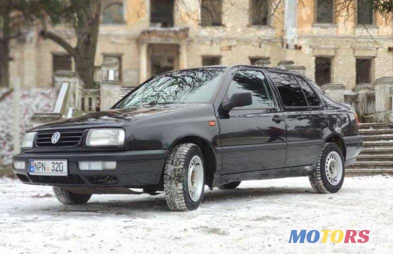 1992' Volkswagen Vento photo #4