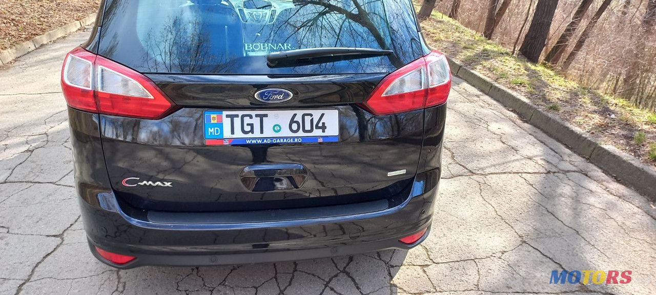 2014' Ford Grand C-MAX photo #3