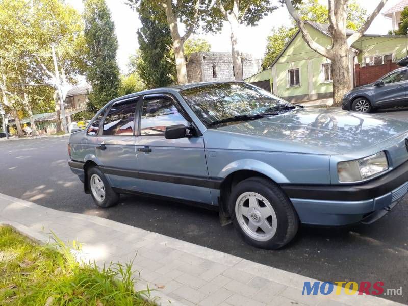 1992' Volkswagen Passat photo #3