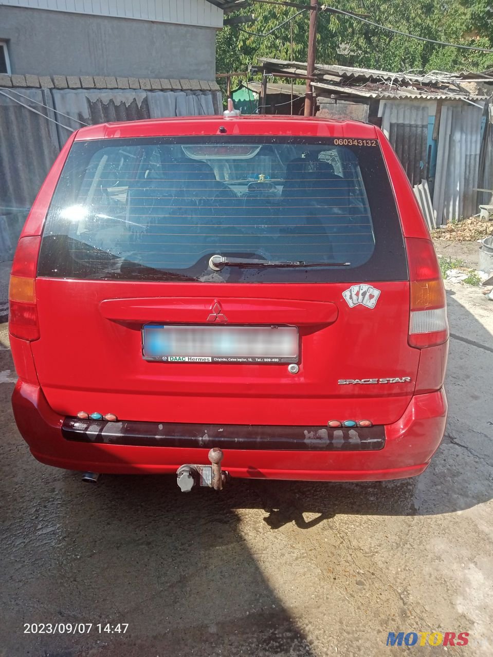 1999' Mitsubishi Space Star photo #2