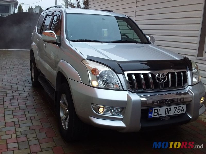 2008' Toyota Land Cruiser Prado photo #2