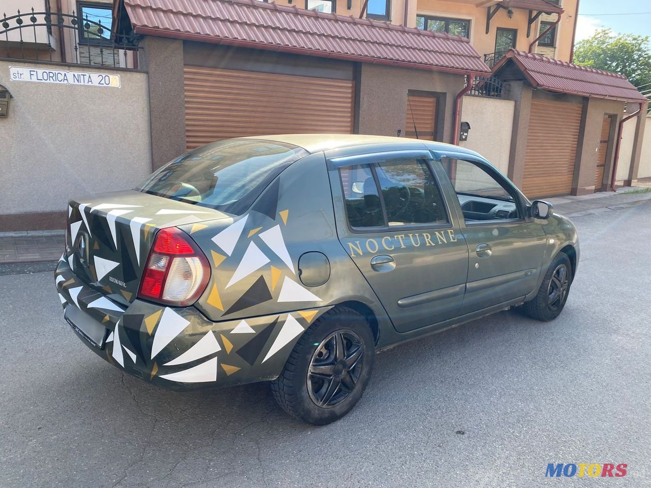 2006' Renault Clio Symbol photo #1