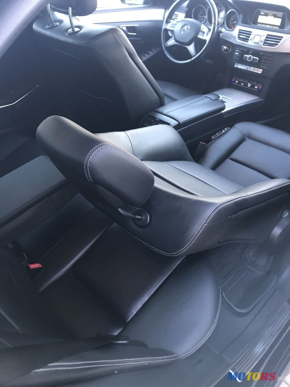 2014' Mercedes-Benz E-Class photo #5