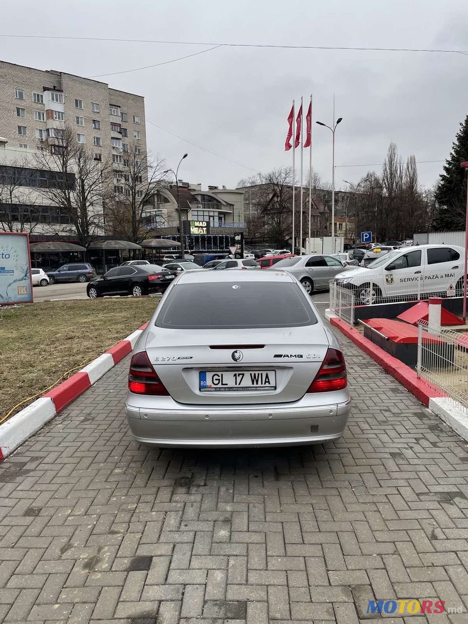 2004' Mercedes-Benz E Класс photo #3