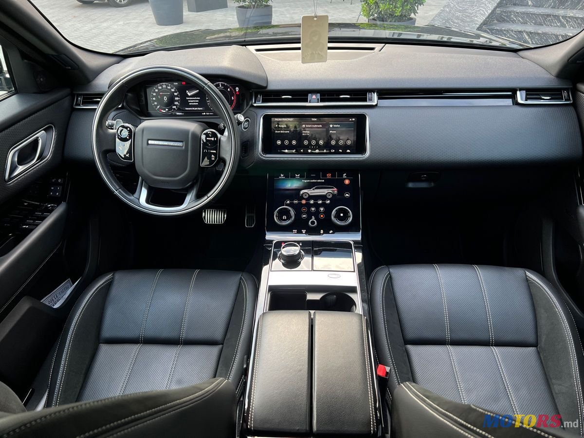 2019' Land Rover Range Rover Velar photo #6