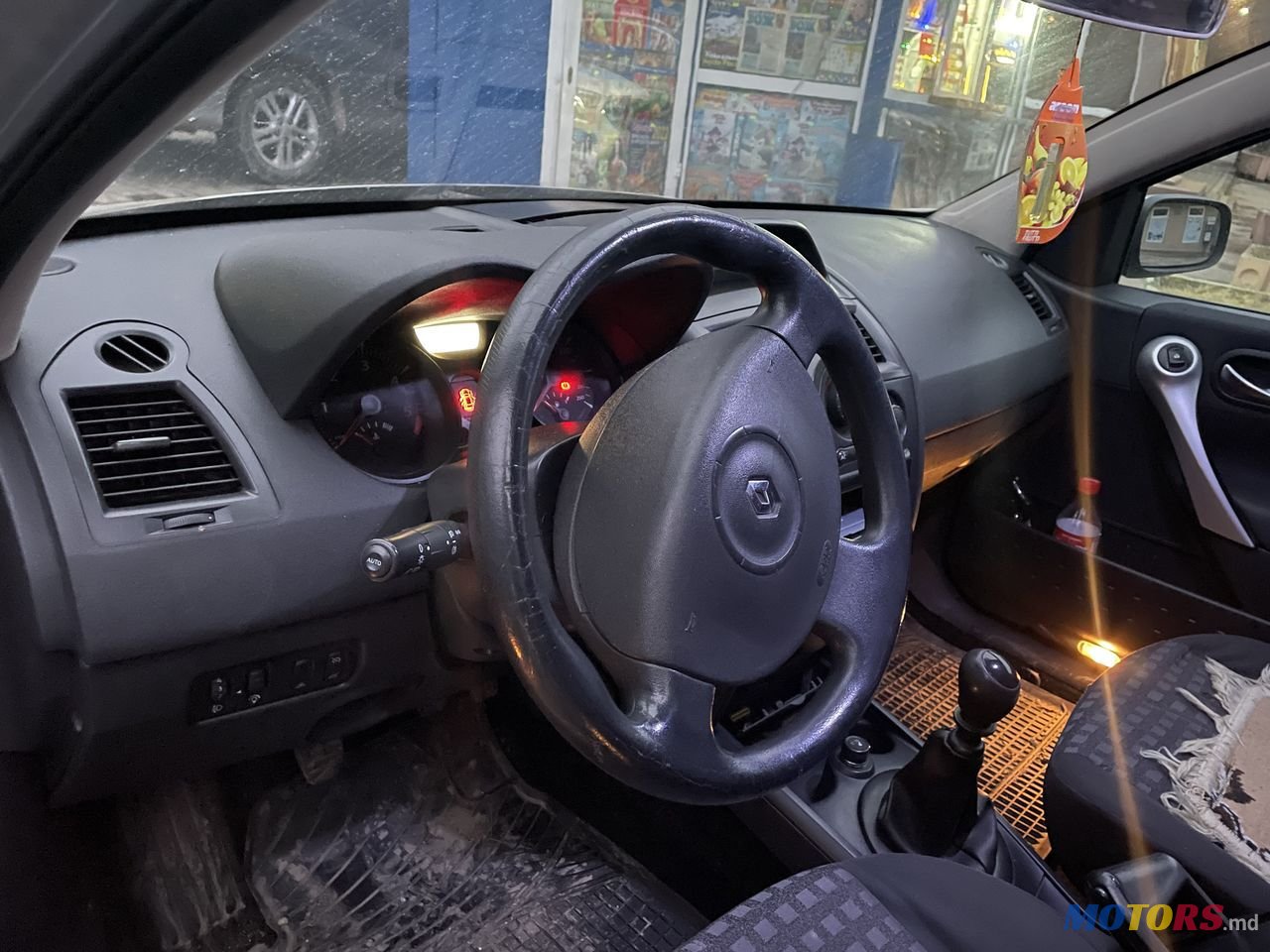 2006' Renault Megane photo #5